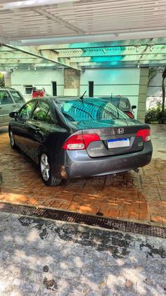 HONDA CIVIC 1.8 LXS 16V FLEX 4P AUTOMÁTICO HONDA CIVIC 1.8 LXS 16V FLEX 4P AUTOMÁTICO